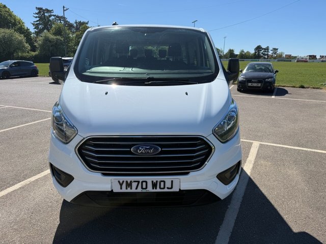 View our FORD TOURNEO CUSTOM