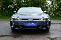 USED 2022 22 AUDI E-TRON GT 93.4kWh Saloon 4dr Electric Auto quattro (476 ps) DAYTONA GREY PEARLESCENT PAINTWORK + 360 CAMERA + SUNROOF + AIR SUSPENSION