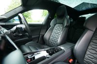 USED 2022 22 AUDI E-TRON GT 93.4kWh Saloon 4dr Electric Auto quattro (476 ps) DAYTONA GREY PEARLESCENT PAINTWORK + 360 CAMERA + SUNROOF + AIR SUSPENSION