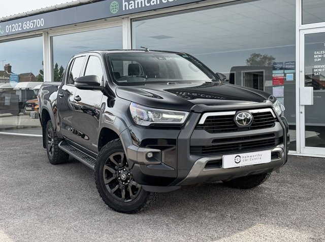 2021 71 Toyota HI-Lux 2.8 D-4D Invincible X Pickup Double Cab 4dr Diesel Auto 4WD Euro 6 (s/s) (204 ps)