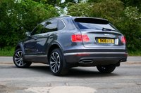 USED 2018 18 BENTLEY BENTAYGA 7 SEATER 6.0 W12 SUV 5dr Petrol Auto 4WD Euro 6 (s/s) (608 ps) MAGNETIC METALLIC PAINTWORK + 7 SEATS + MASSAGE + SUNROOF + HUD