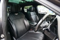 USED 2018 18 BENTLEY BENTAYGA 7 SEATER 6.0 W12 SUV 5dr Petrol Auto 4WD Euro 6 (s/s) (608 ps) MAGNETIC METALLIC PAINTWORK + 7 SEATS + MASSAGE + SUNROOF + HUD