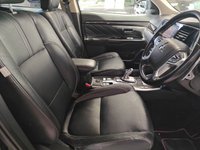 USED 2018 18 MITSUBISHI OUTLANDER 2.0h 12kWh 4h SUV 5dr Petrol Plug-in Hybrid CVT 4WD Euro 6 (s/s) (200 ps) 