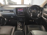 USED 2018 18 MITSUBISHI OUTLANDER 2.0h 12kWh 4h SUV 5dr Petrol Plug-in Hybrid CVT 4WD Euro 6 (s/s) (200 ps) 