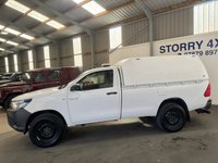 USED 2019 19 TOYOTA HI-LUX 2.4 D-4D Active Pickup 2dr Diesel Manual 4WD Euro 6 (3.5t) (150 ps) AIR CON+TOW BAR