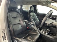 USED 2018 68 VOLVO V40 CROSS COUNTRY 1.5 T3 GPF Pro Hatchback 5dr Petrol Auto Euro 6 (s/s) (152 ps) reverse camera, cruise, NAV, DAB
