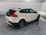 USED 2018 68 VOLVO V40 CROSS COUNTRY 1.5 T3 GPF Pro Hatchback 5dr Petrol Auto Euro 6 (s/s) (152 ps) reverse camera, cruise, NAV, DAB