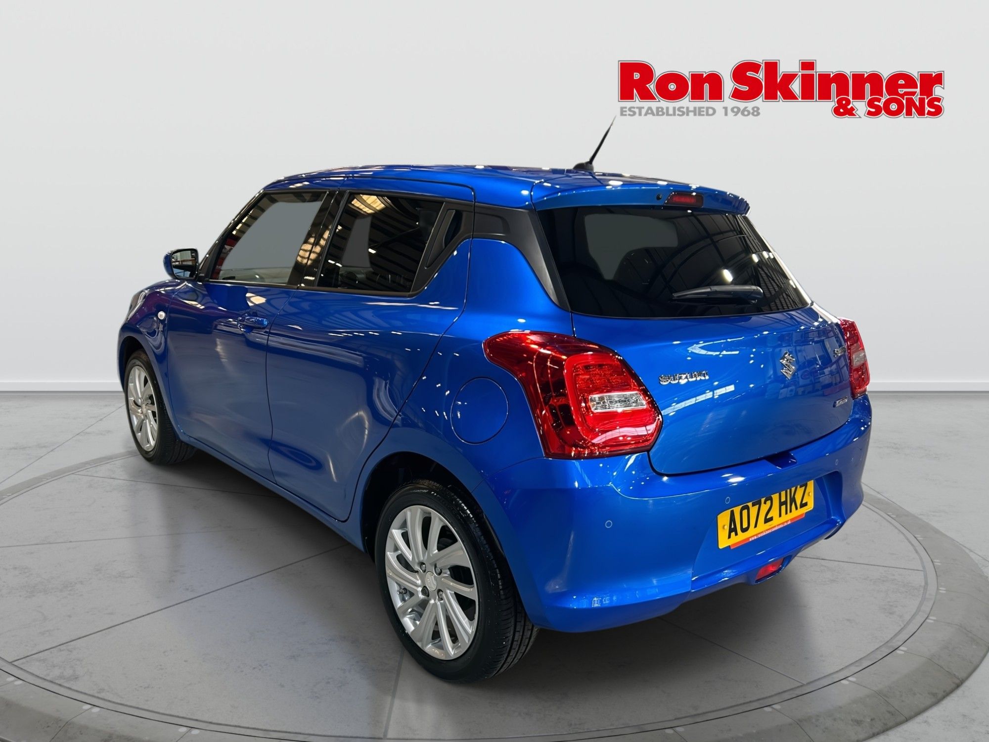 USED 2023 72 SUZUKI SWIFT 1.2 Dualjet MHEV SZ-T Hatchback 5dr Petrol Hybrid CVT Euro 6 (s/s) (83 ps) 
