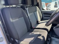 USED 2022 72 VAUXHALL VIVARO 1.5 Turbo D 2900 Dynamic Panel Van 6dr Diesel Manual L2 H1 Euro 6 (s/s) (100 ps) 2022 72 Reg VAuxhall Vivaro 2900 LWB One Owner FSH