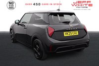 USED 2025 25 MINI HATCH COOPER 1.5C Classic 3dr Steptronic (SAT NAV, PRIVACY) 