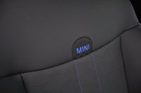 USED 2025 25 MINI HATCH COOPER 1.5C Classic 3dr Steptronic (SAT NAV, PRIVACY) 