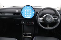USED 2025 25 MINI HATCH COOPER 1.5C Classic 3dr Steptronic (SAT NAV, PRIVACY) 