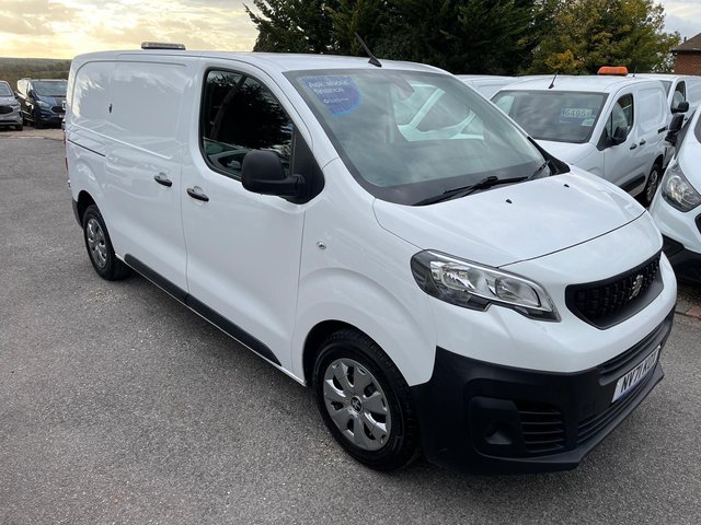 View our PEUGEOT EXPERT