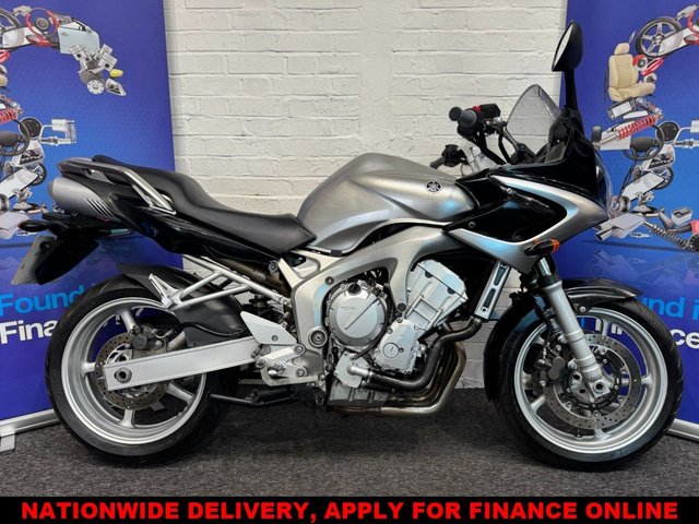 View our YAMAHA FZ6 FAZER