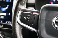 USED 2019 69 VOLVO XC40 2.0 T4 R-Design SUV 5dr Petrol Auto Euro 6 (s/s) (190 ps) CRYSTAL WHITE METALLIC PAINTWORK + APPLE CARPLAY + REVERSE CAMERA
