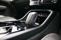 USED 2019 69 VOLVO XC40 2.0 T4 R-Design SUV 5dr Petrol Auto Euro 6 (s/s) (190 ps) CRYSTAL WHITE METALLIC PAINTWORK + APPLE CARPLAY + REVERSE CAMERA
