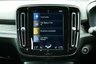 USED 2019 69 VOLVO XC40 2.0 T4 R-Design SUV 5dr Petrol Auto Euro 6 (s/s) (190 ps) CRYSTAL WHITE METALLIC PAINTWORK + APPLE CARPLAY + REVERSE CAMERA