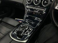 USED 2015 15 MERCEDES-BENZ C CLASS 2.1 C300dh AMG Line (Premium Plus) Saloon 4dr Diesel Hybrid G-Tronic+ Euro 6 (s/s) (231 ps) PAN ROOF+BODYKIT+TOP SPEC C300
