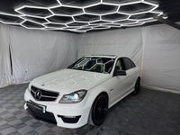 USED 2013 13 MERCEDES-BENZ C CLASS 6.3 C63 V8 AMG SpdS MCT Euro 5 4dr SUNROOF+COMBO+CARBON+HK SOUND!