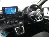 USED 2023 73 RENAULT TRAFIC 30 2.0 BLUEDCI 150 BHP SL EXTRA EDC AUTOMATIC  EDC AUTOMATIC | SAT NAV | 150 BHP | EXTRA