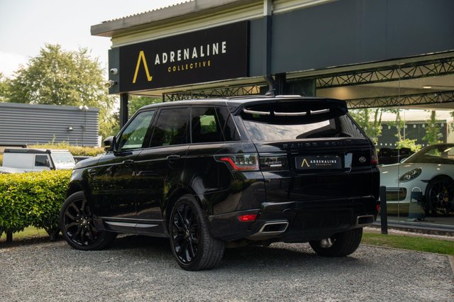 View our LAND ROVER RANGE ROVER SPORT