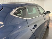 USED 2016 66 HYUNDAI TUCSON 2.0 CRDi Premium SUV 5dr Diesel Manual 4WD Euro 6 (136 ps) 2 keys, reverse cam, NAV, leather