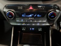USED 2016 66 HYUNDAI TUCSON 2.0 CRDi Premium SUV 5dr Diesel Manual 4WD Euro 6 (136 ps) 2 keys, reverse cam, NAV, leather