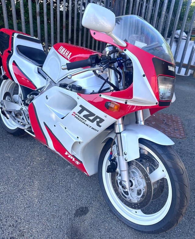 View our YAMAHA TZR250