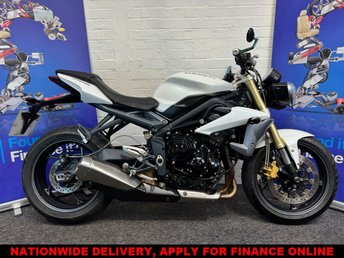 2014 TRIUMPH STREET TRIPLE 675