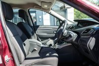 USED 2015 15 RENAULT SCENIC XMOD 1.6 VVT Dynamique TomTom MPV 5dr Petrol Manual Euro 5 (110 ps) 