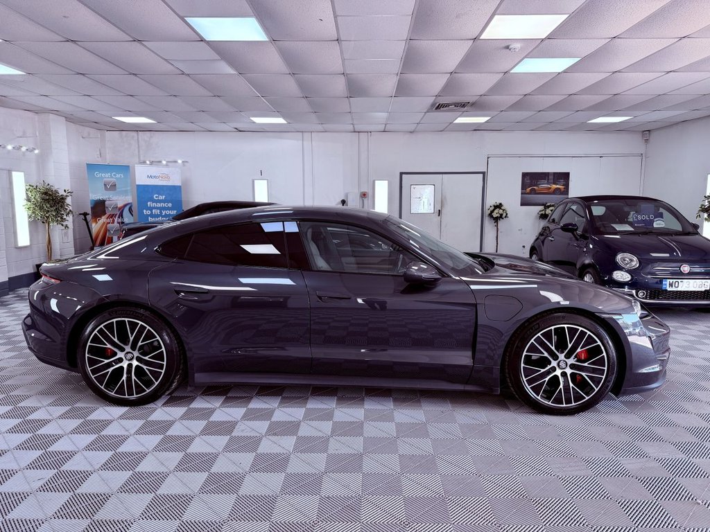USED 2021 71 PORSCHE TAYCAN Performance Plus 93.4kWh 4S Saloon 4dr Electric Auto 4WD (11kW Charger) (571 ps) 