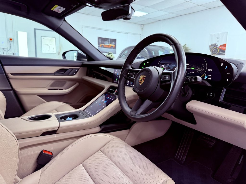 USED 2021 71 PORSCHE TAYCAN Performance Plus 93.4kWh 4S Saloon 4dr Electric Auto 4WD (11kW Charger) (571 ps) 