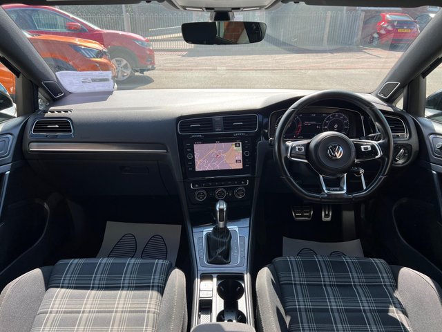 View our VOLKSWAGEN GOLF