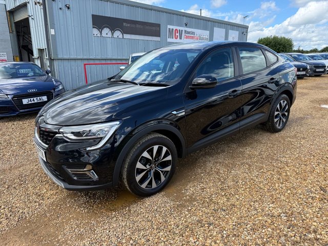 View our Renault Arkana 1.3 TCe MHEV Iconic SUV 5dr Petrol EDC 2WD Euro 6 (s/s) (140 ps)
