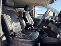 USED 2017 67 MERCEDES-BENZ V CLASS 2.2 V220d AMG Line MPV 5dr Diesel G-Tronic+ Euro 6 (s/s) 7 Seat (163 ps) FULL SERVICE HISTORY+1 OWNER
