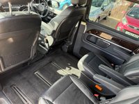 USED 2017 67 MERCEDES-BENZ V CLASS 2.2 V220d AMG Line MPV 5dr Diesel G-Tronic+ Euro 6 (s/s) 7 Seat (163 ps) FULL SERVICE HISTORY+1 OWNER