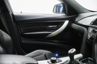 USED 2013 13 BMW 3 SERIES 2.0 320d Sport Euro 5 (s/s) 4dr Black Leather, Privacy
