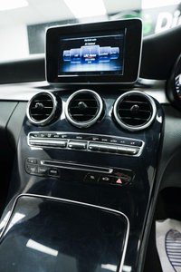 USED 2015 65 MERCEDES-BENZ C CLASS 2.0 C200 SE 7G-Tronic+ Euro 6 (s/s) 4dr Service History, 2 Keys