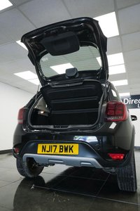 USED 2017 17 DACIA SANDERO STEPWAY 0.9 TCe Laureate Euro 6 (s/s) 5dr Service History, 2 Keys
