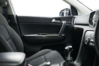 USED 2018 67 KIA SPORTAGE 1.6 GDi 1 Euro 6 (s/s) 5dr Service History, 2 Keys