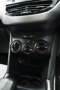 USED 2018 67 PEUGEOT 2008 1.2 PureTech Active Euro 6 5dr Service History, 2 Keys