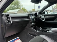 USED 2020 70 VOLVO XC40 1.5 T3 R-Design SUV 5dr Petrol Automatic 163 bhp 
