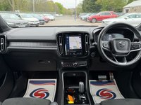USED 2020 70 VOLVO XC40 1.5 T3 R-Design SUV 5dr Petrol Automatic 163 bhp 