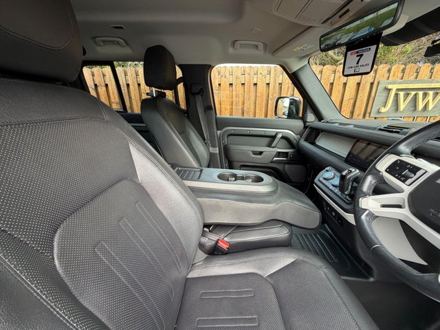 View our LAND ROVER DEFENDER 110