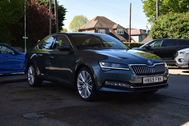 View our SKODA SUPERB
