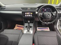 USED 2022 71 SKODA SUPERB 2.0 TDI SE Hatchback 5dr Diesel DSG Euro 6 (s/s) (122 ps) 