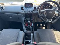 USED 2015 65 FORD FIESTA 1.0T EcoBoost Zetec S Hatchback 3dr Petrol Manual Euro 6 (s/s) (140 ps) A Stunning Zetec S Finished in Red with Black Alloys + Mirrors Sync Nav DAB Radio Air Con Privacy Glass City Pack