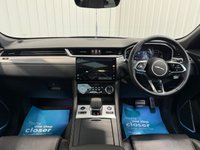 USED 2022 72 JAGUAR F-PACE 2.0 D200 MHEV R-Dynamic SE SUV 5dr Diesel Auto AWD 204 bhp 