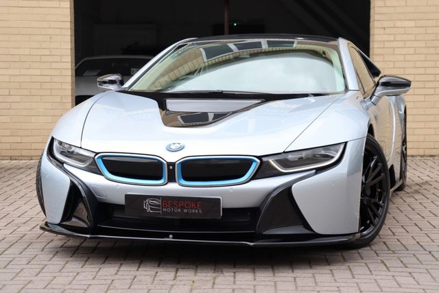View our BMW I8