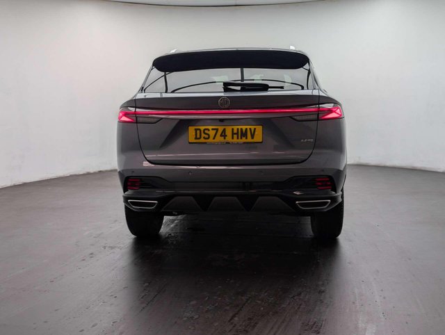 USED 2024 74 MG HS 1.5 MG HS Trophy Automatic 5dr CLICK+COLLECT / HOME DELIVERY